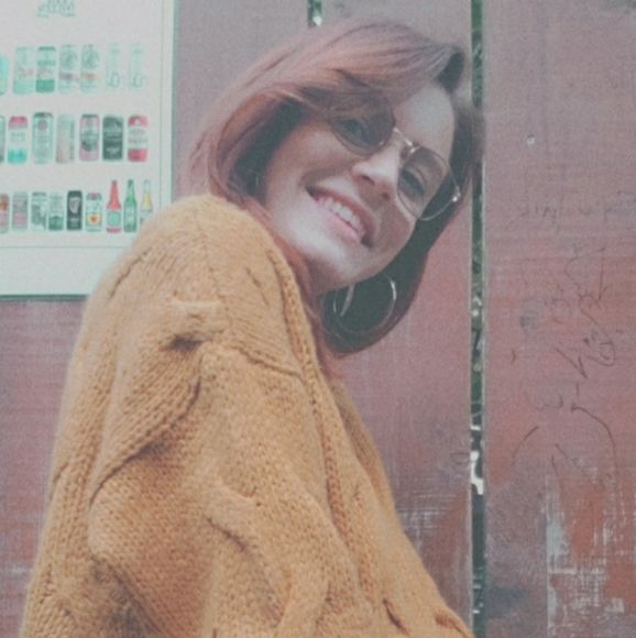 Meet your Posher, Shannon - Picture 1 of 1